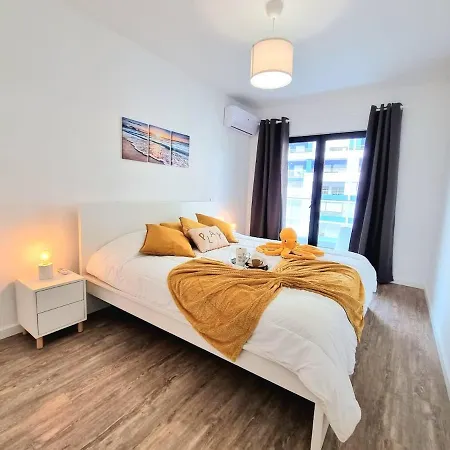 Modern In Apartmán